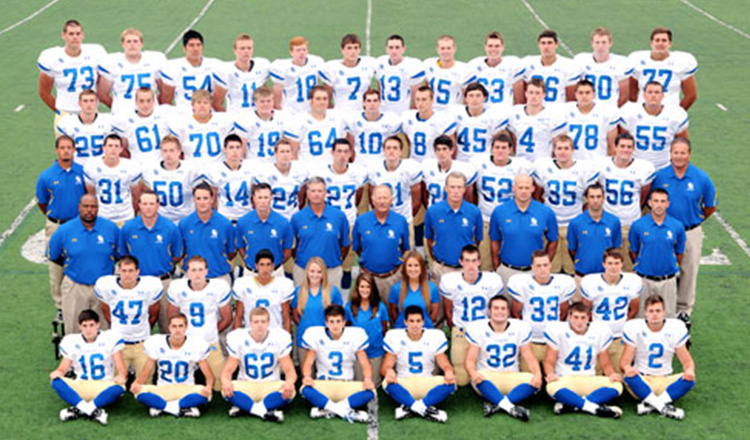 2011 - Santa Margarita Eagles Football