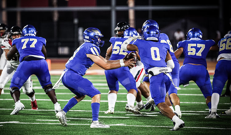 Santa Margarita Eagles Football